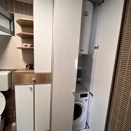 Apartman Zvjezdice דירה